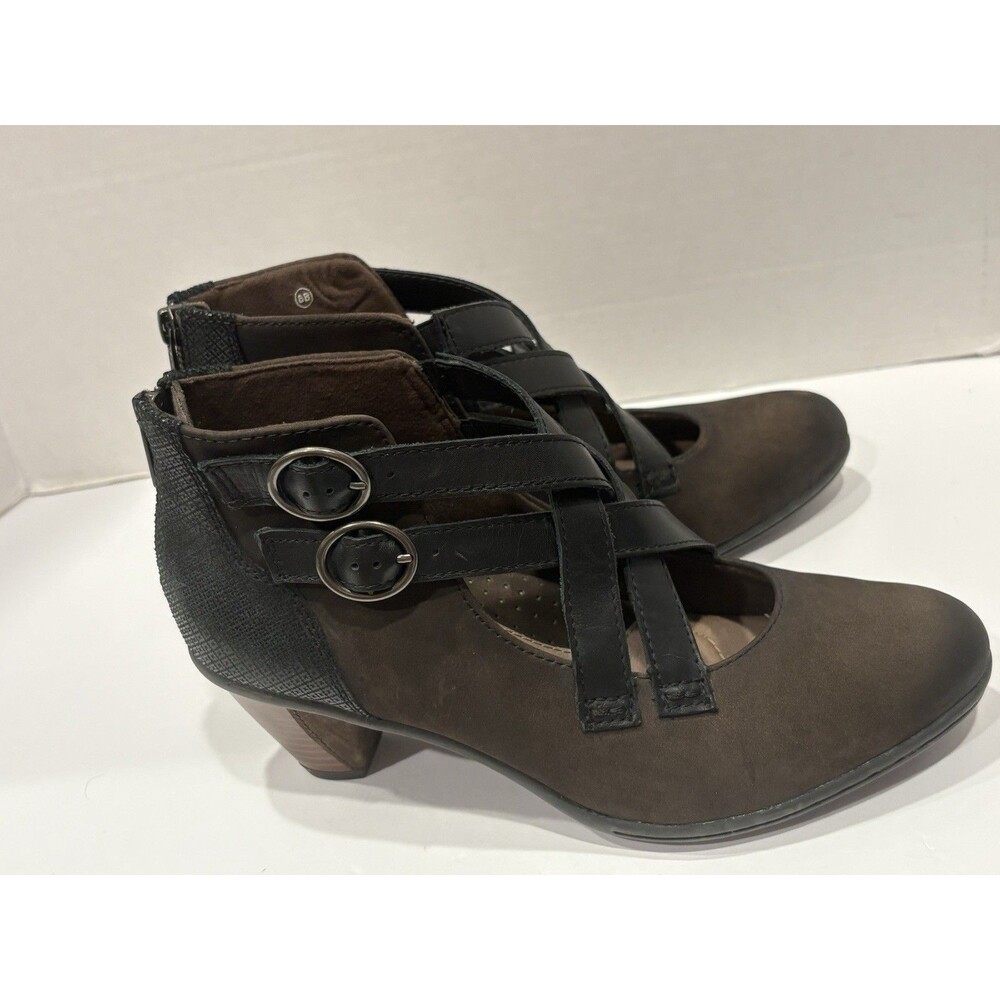 Earth Amber Dark Brown Criss Cross Strap Heeled Ankle Booties Women’s Size 8B